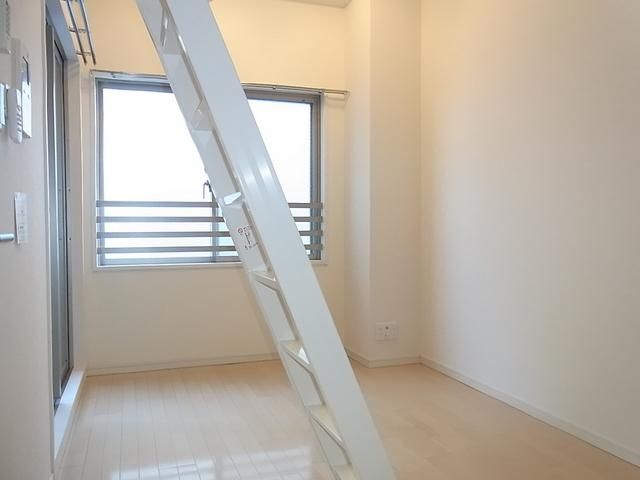 居室・リビング　別タイプの写真です