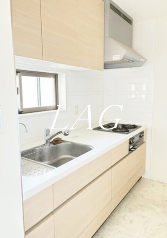 キッチン　キッチンです。