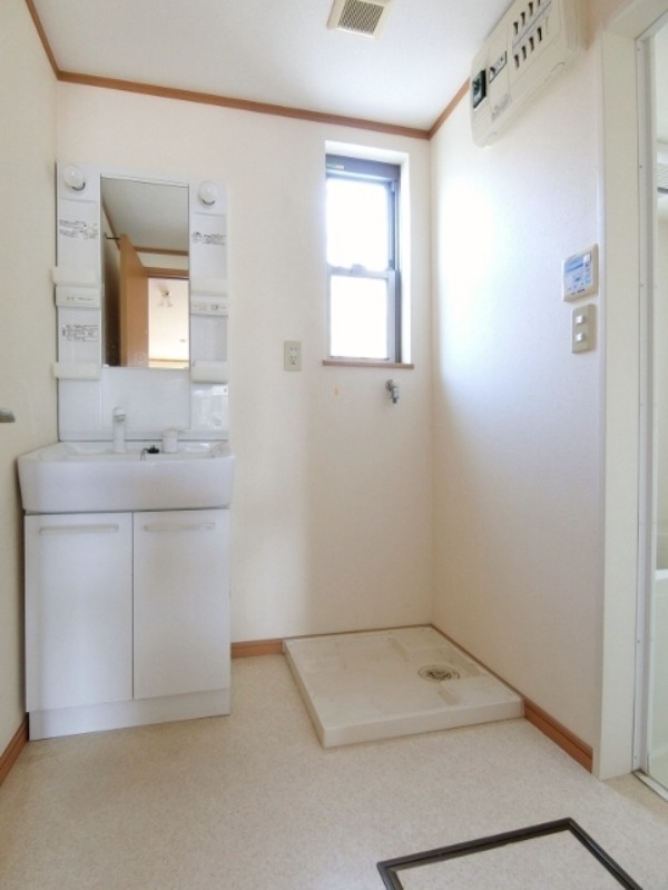 洗面設備　図面と現状に相違がある場合には現状を優先