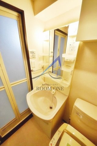 洗面設備　洗面台です。