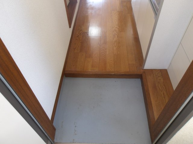 玄関　落ち着いた玄関です