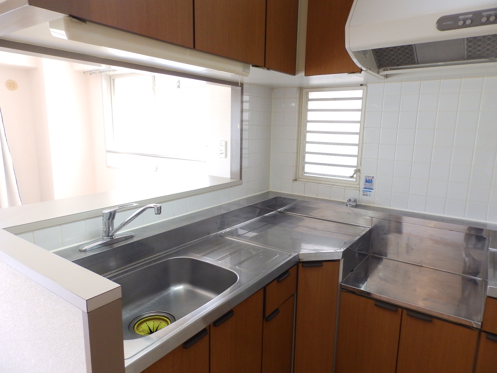 キッチン　使い易いＬ型キッチンです