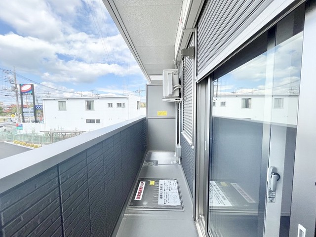 バルコニー　バルコニー