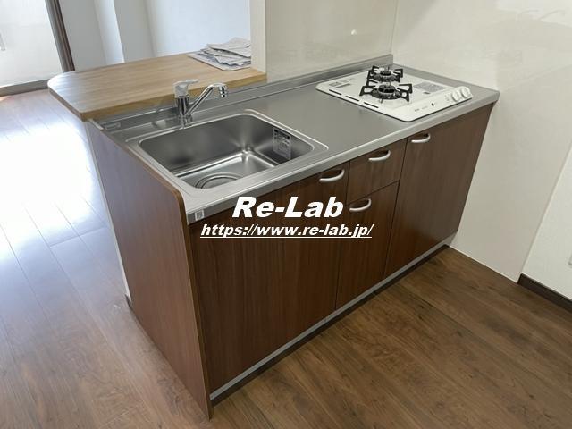 キッチン　203号の画像です。