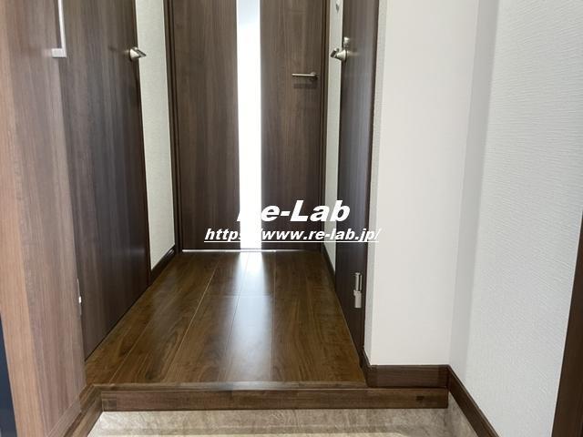 玄関　203号の画像です。