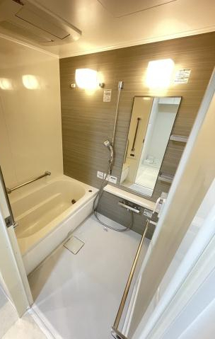 バス・シャワールーム　清潔な浴室！
