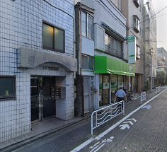 ドラックストア　タイガー薬局（ドラッグストア）まで718m