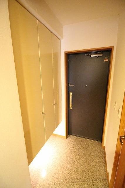 玄関　※別室参照