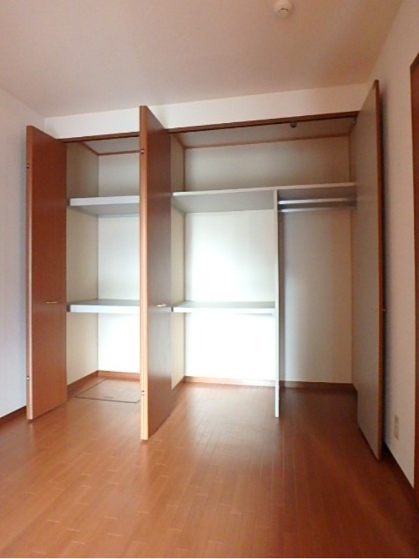 収納　図面と現状に相違がある場合には現状を優先