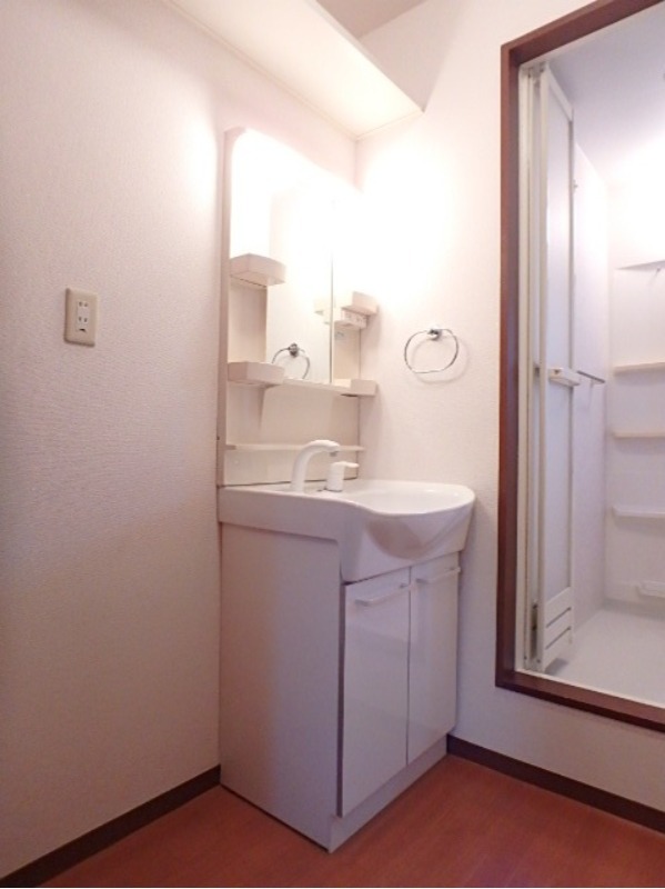 洗面設備　図面と現状に相違がある場合には現状を優先