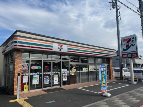 コンビニ　セブンイレブン　新河岸駅東口（コンビニ）まで399m