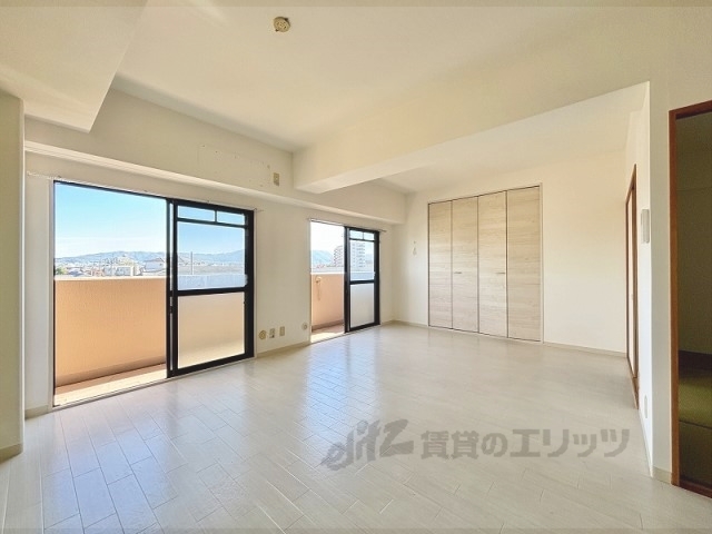 居室・リビング　リビング