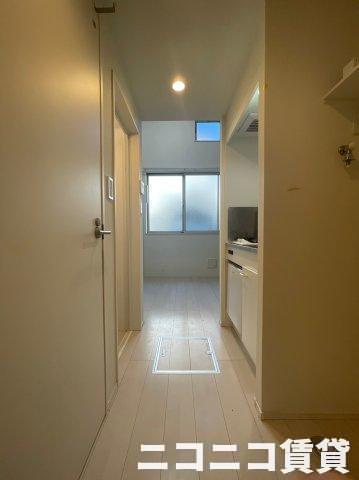 玄関　別号室イメージの為、現状を優先致します。