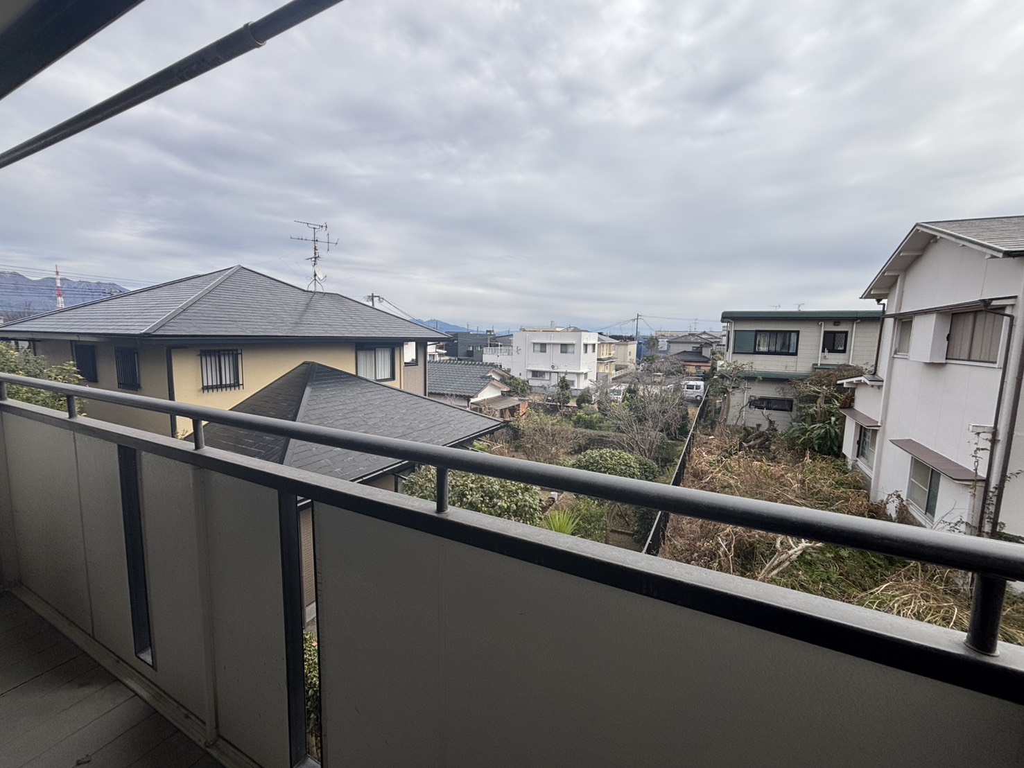 バルコニー　南東向きで明るい