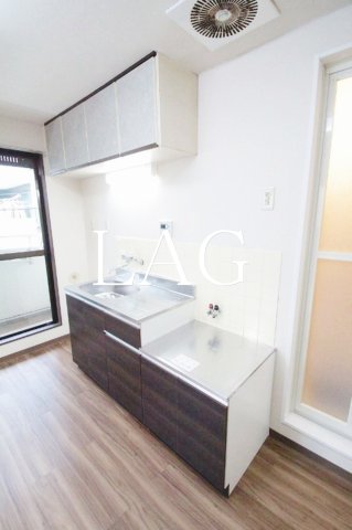 キッチン　キッチンです。