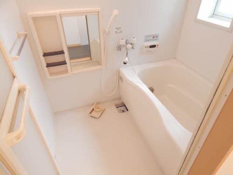 バス・シャワールーム　同タイプ