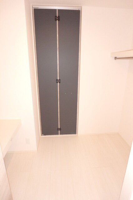 収納　ウォークインクローゼット