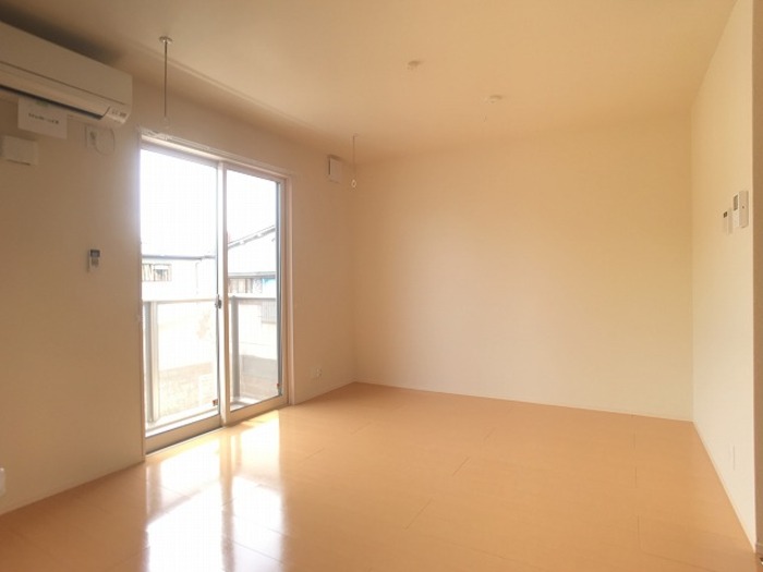 居室・リビング　リビング