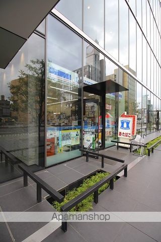 コンビニ　ローソン（コンビニ）まで151m