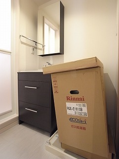 洗面設備　※別部屋の参考写真です。