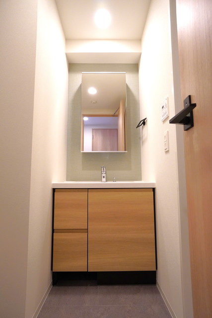 洗面設備　※写真は同タイプ住戸です。