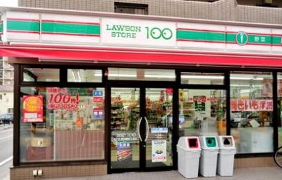 コンビニ　ローソンストア100 文京千石四丁目店（コンビニ）まで183m
