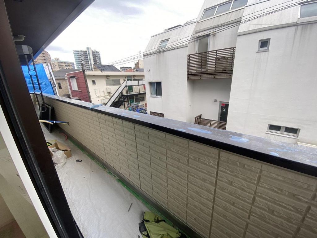 バルコニー　外観