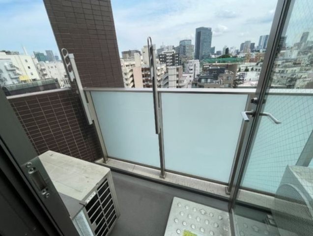 バルコニー　※別部屋の参考写真です。