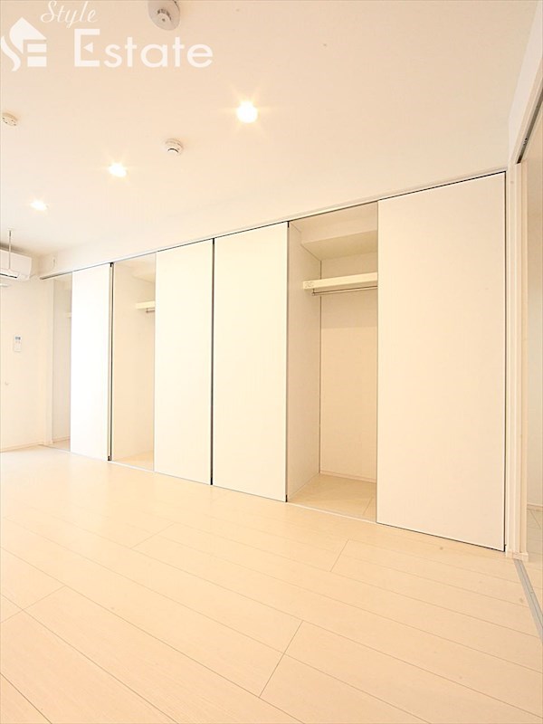 収納　クローゼット