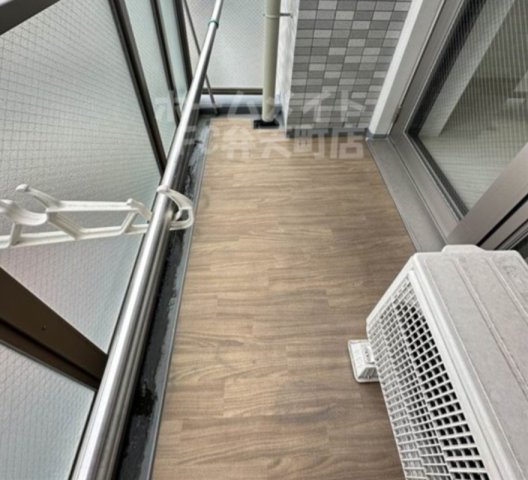 バルコニー　バルコニーで洗濯物が干せます