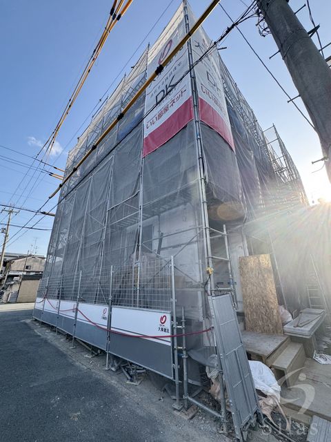 建物外観　建築中