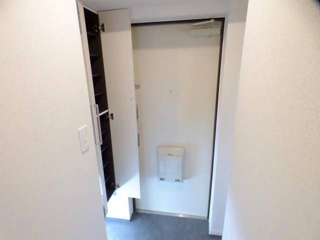 玄関　玄関スペース