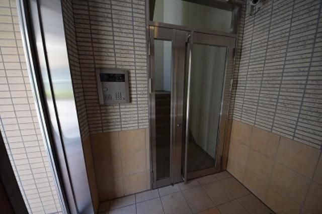 ロビー　★オートロック★