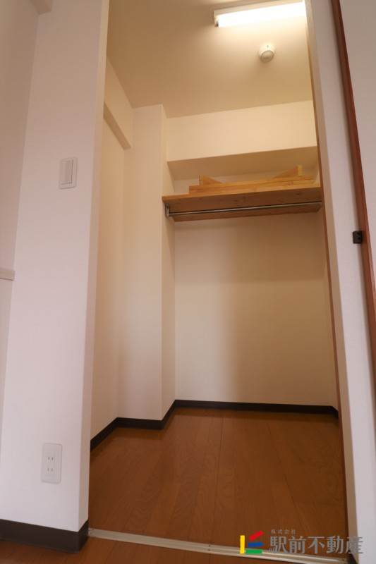 収納　３０２写真