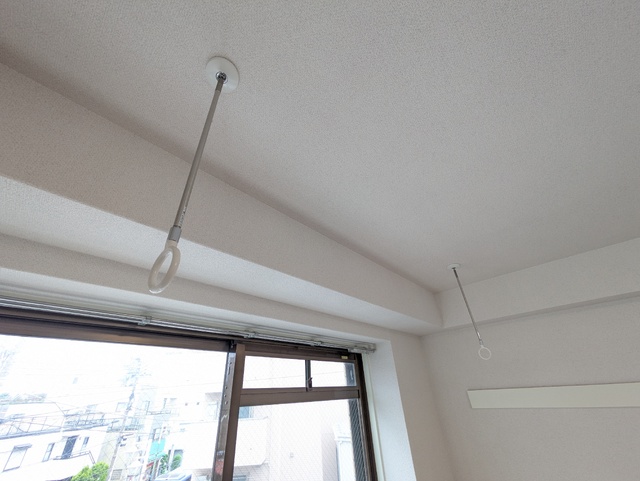 その他　★室内物干し金具あり★
