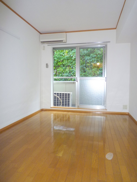 居室・リビング　★キレイなフローリングのお部屋です★