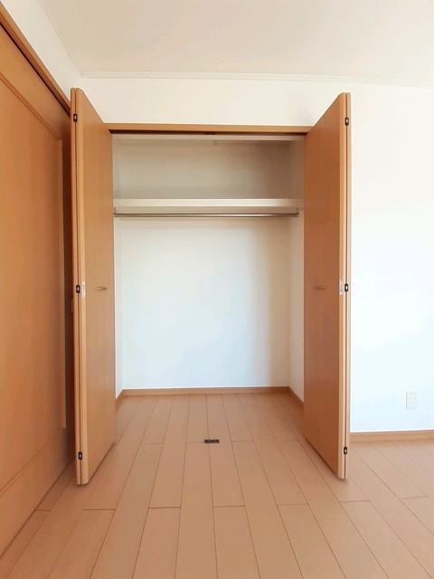 収納　図面と現状に相違がある場合には現状を優先