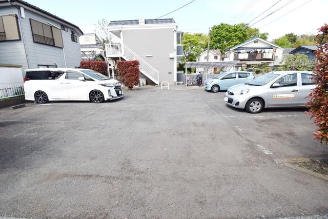 駐車場　★外装・設備★