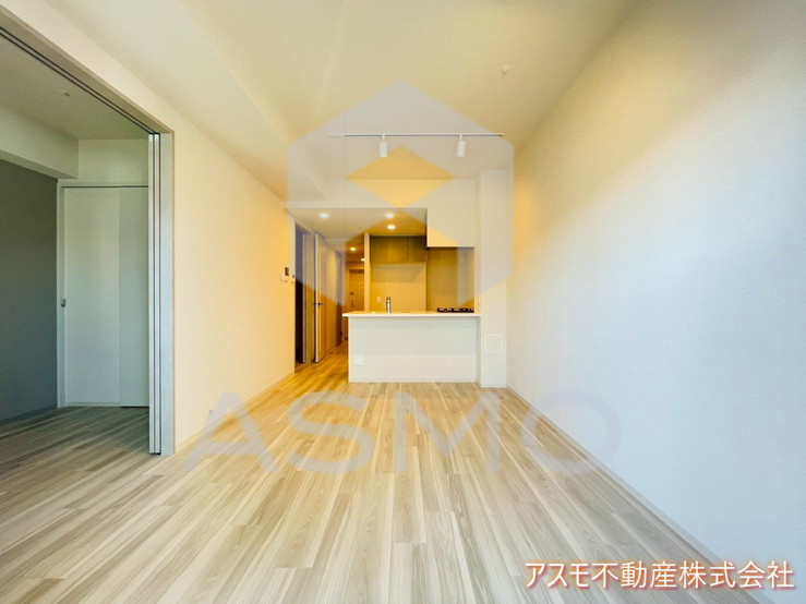 居室・リビング　同マンション別部屋　参考写真
