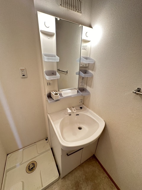 洗面設備　別棟参考写真