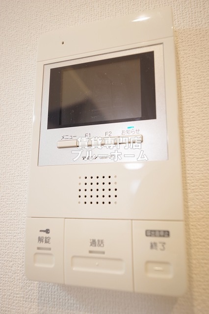 セキュリティ　モニター付きのインターホンです！