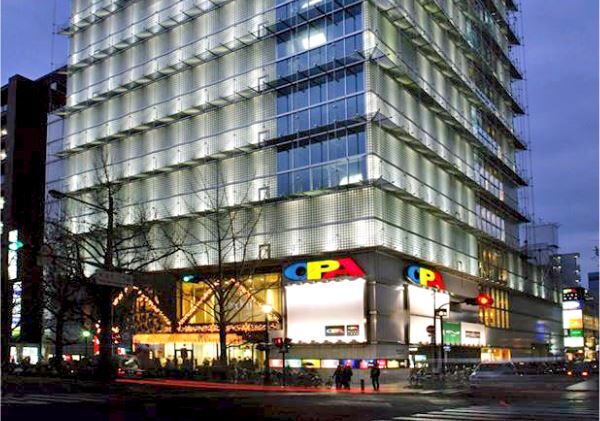 ショッピングセンター　心斎橋OPA（ショッピングセンター）まで639m