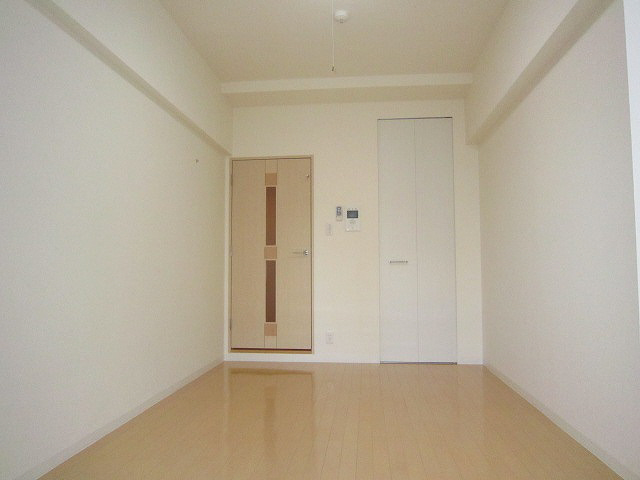 居室・リビング　写真は同マンションの別のお部屋のものです