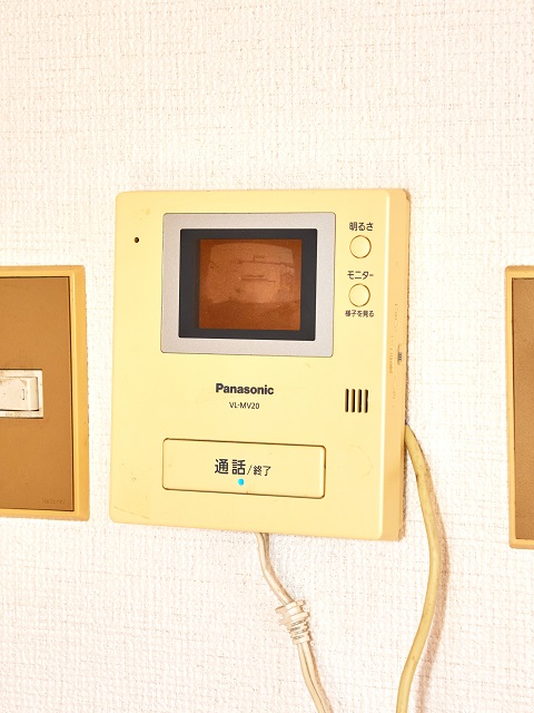 セキュリティ　モニター付インターホン