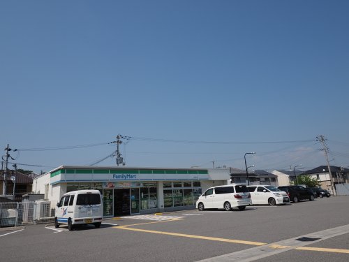 コンビニ　ファミリーマート神戸池上店（コンビニ）まで329m