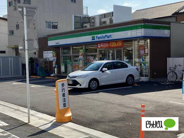 コンビニ　ファミリーマート瑞穂亀城町店（コンビニ）まで381m