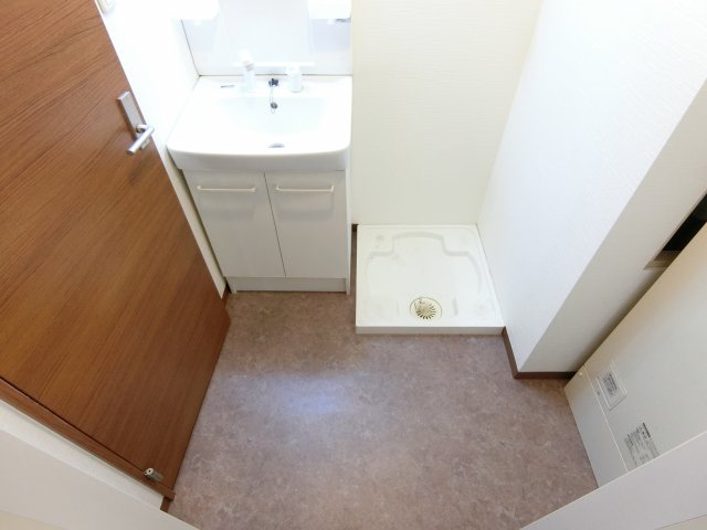 洗面設備　詳細は、RISUMO江坂本店→06-6155-7137まで♪
