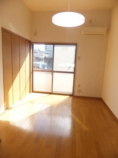 その他部屋・スペース　★明るくて天井も高いので開放感あります★