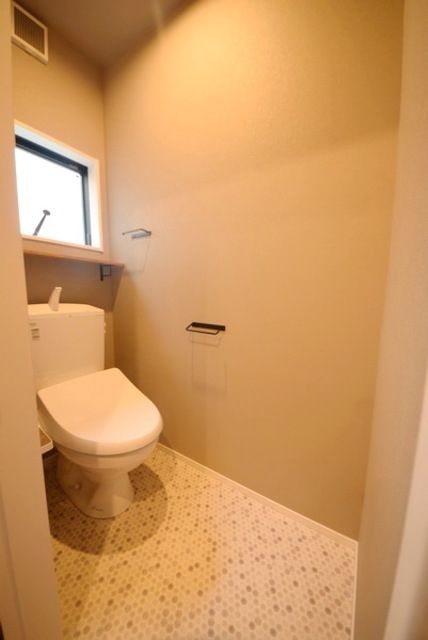 トイレ　★清潔感のあるトイレです★
