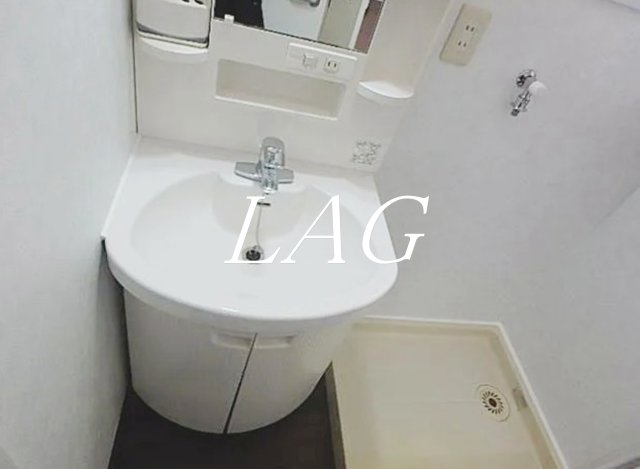 洗面設備　洗面台です。